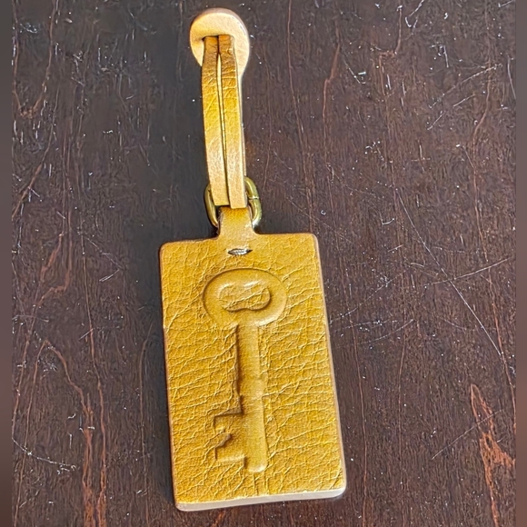 Other - Fossil Saffron Leather Skeleton Key Luggage Tag / Bag Charm